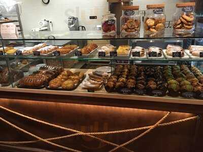 Ofkors European Bakery