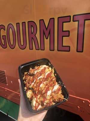 Macarollin' Food Truck