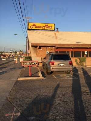 Pizza Mart