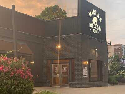 Martin's Bar-b-que Joint