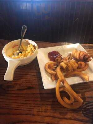 Frankie Farrell's Irish Pub & Grille