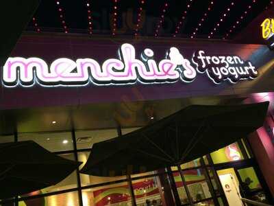 Menchies Frozen Yogurt