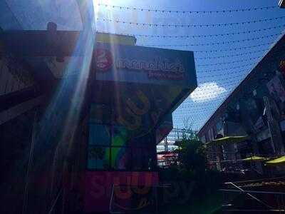 Menchies Frozen Yogurt