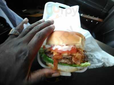 Wimpy's Burger Basket