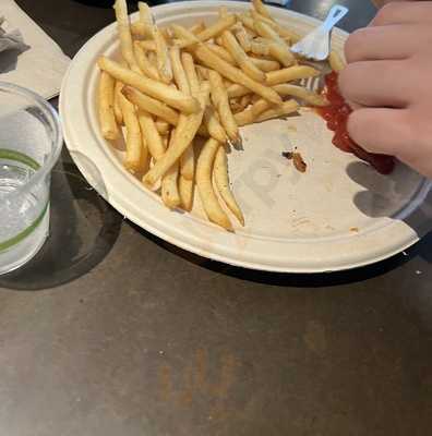 Wolfgang Puck Express