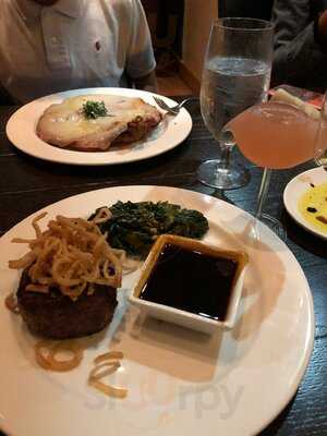 Il Mulino New York Trattoria