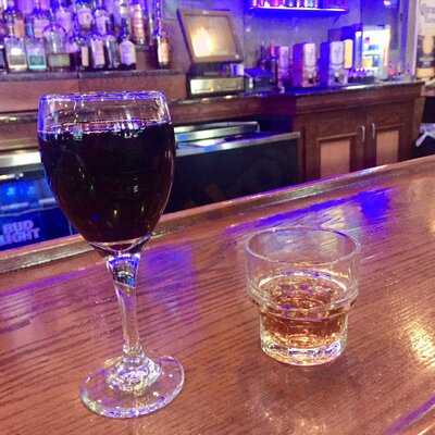 Tilted Kilt Pub & Eatery