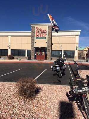 Tilted Kilt Pub & Eatery