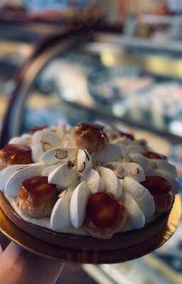 Rendez Vous French Bakery