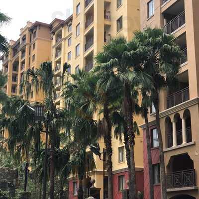 Back Bay Bar And Grill