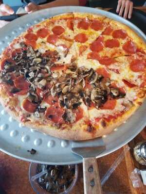 The Hideaway Pizza Kitchen