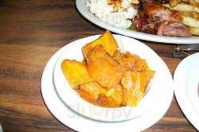 Unkl Moe's Bbq & Catering