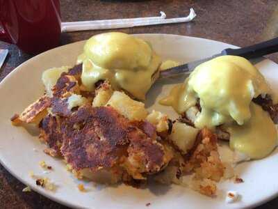 Panorama Restaurant & Lounge