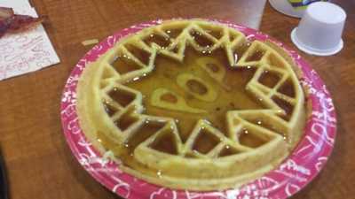 Everything Pop Shopping & Dining