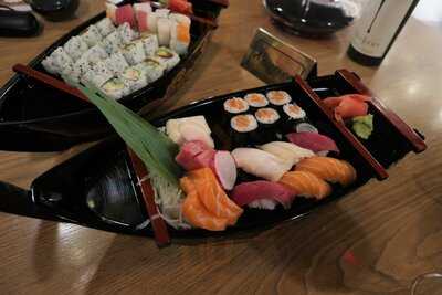 Orchid Court Lounge & Sushi Bar