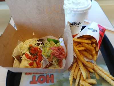 Del Taco