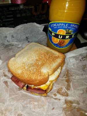 Central Park Family Diner