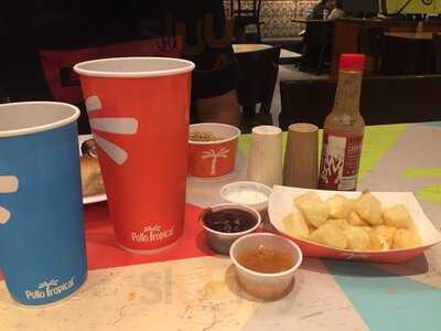 Pollo Tropical