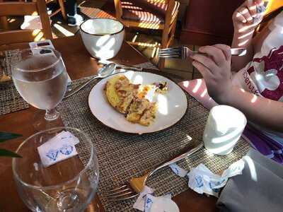 Fresh Mediterranean Market