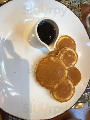 Fresh Mediterranean Market