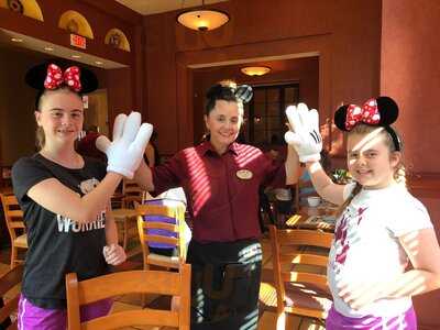 Fresh Mediterranean Market