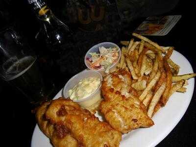 Frankie's Bar & Grill