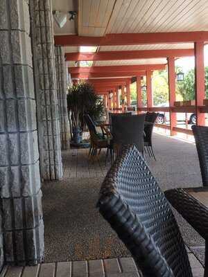 European Restaurant & Deli