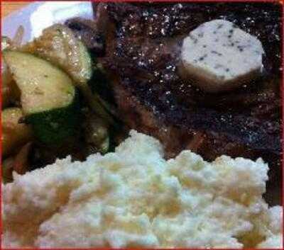 Hunley's Neighborhood Grill