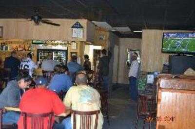 Hunley's Neighborhood Grill