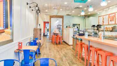 Tropical Smoothie Cafe