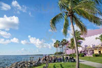 Mattison's At The Van Wezel