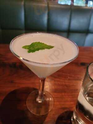 Luke's Kitchen And Bar