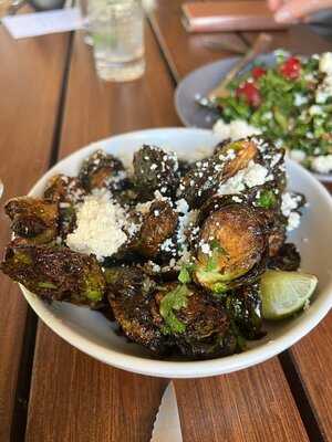 Luke's Kitchen And Bar