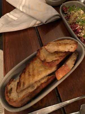 Luke's Kitchen And Bar