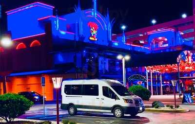 Mango's Tropical Cafe