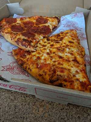 Mark's Pizzeria