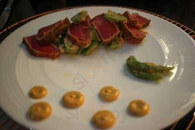 Overture Restaurant & Gallery Lounge