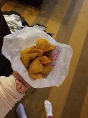 He's Chinese And Japanese Restaurant