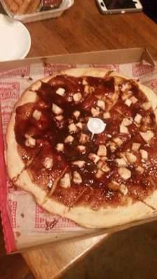 Salvatore's Old Fashioned Pizzeria