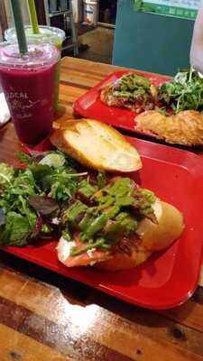 Hiblend Health Bar & Cafe