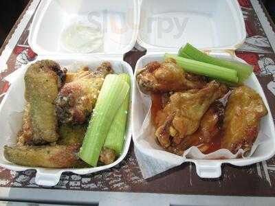 Mac's Pizzeria And Grill