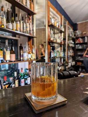 Solera Wine Bar & Lounge