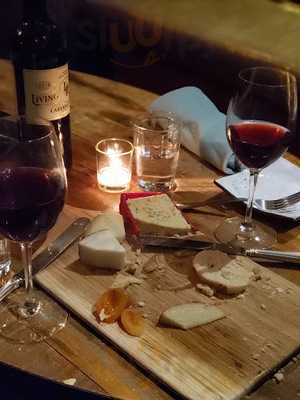 Solera Wine Bar & Lounge