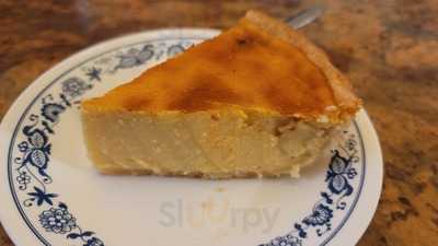 Lee's Bakery & Kitchen