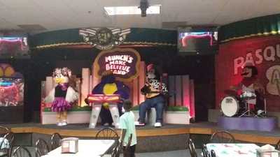 Chuck E. Cheese