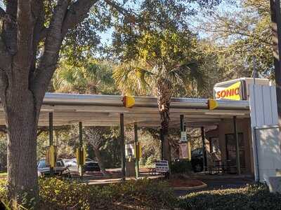 Sonic Drive-in