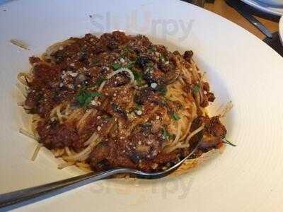 California Pizza Kitchen