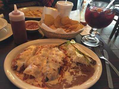 La Fiesta Mexican Grill