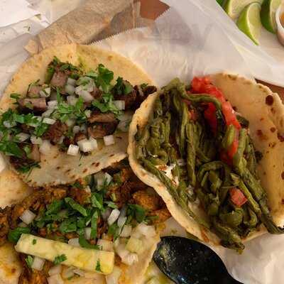 Cabo Baja Tacos & Burritos