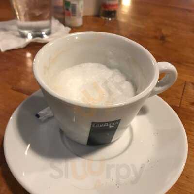 Joyce's Seafood & Steaks